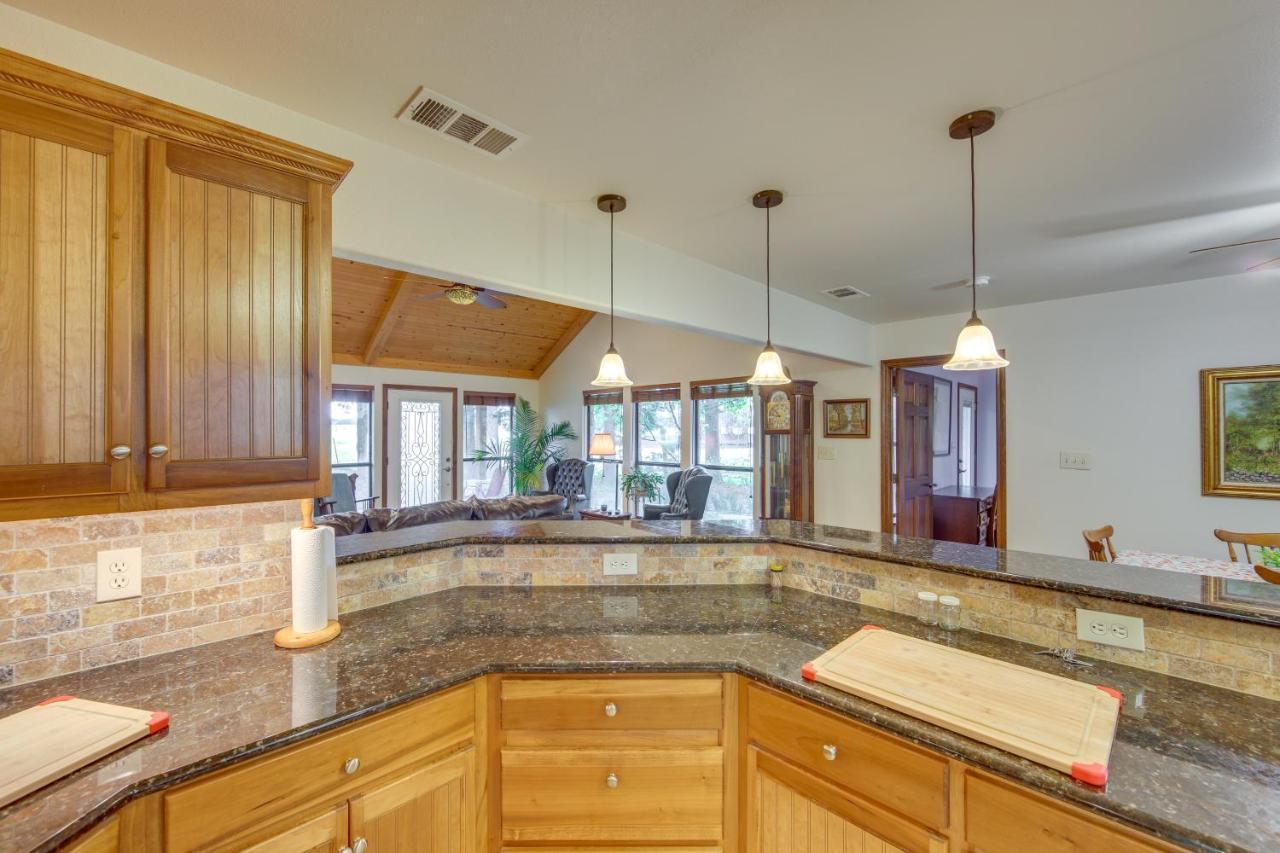 Dog-Friendly Wills Point Home With Grill On 10 Acres Кантон Экстерьер фото